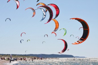 Chałupy Atrakcja Wypożyczalnia kitesurfingowa Kite.pl